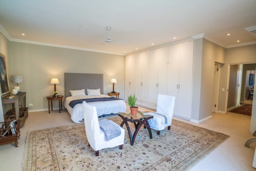 To Let 4 Bedroom Property for Rent in Sunset Links Western Cape